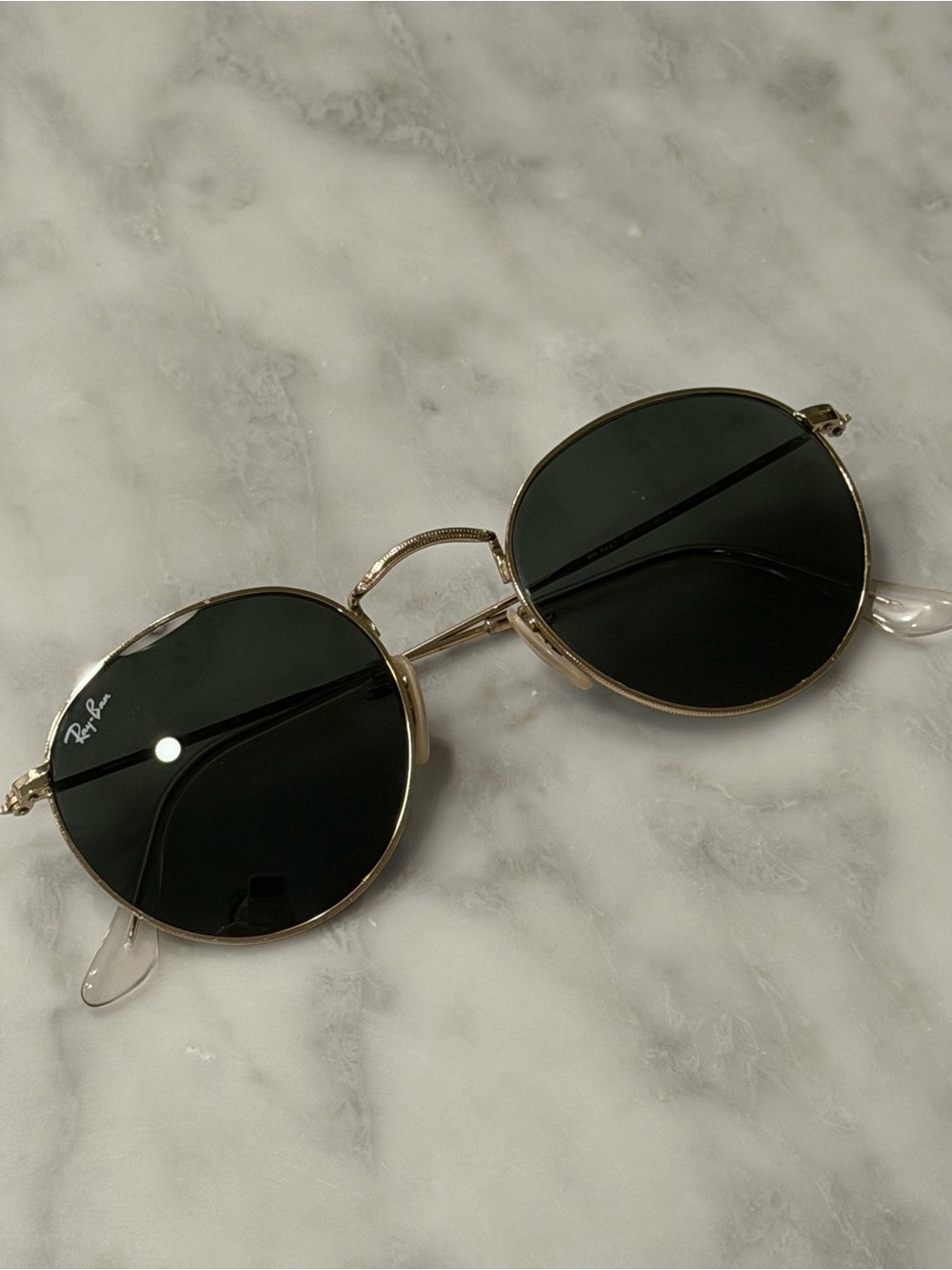 Ray-Ban round Gold Frame Sunglasses